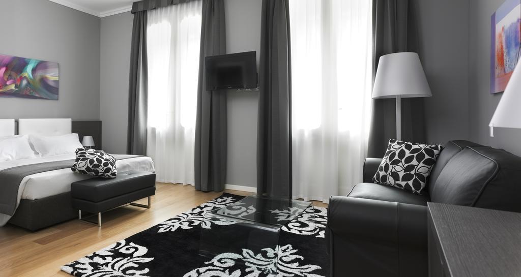 Palace Suite Trieste Esterno foto