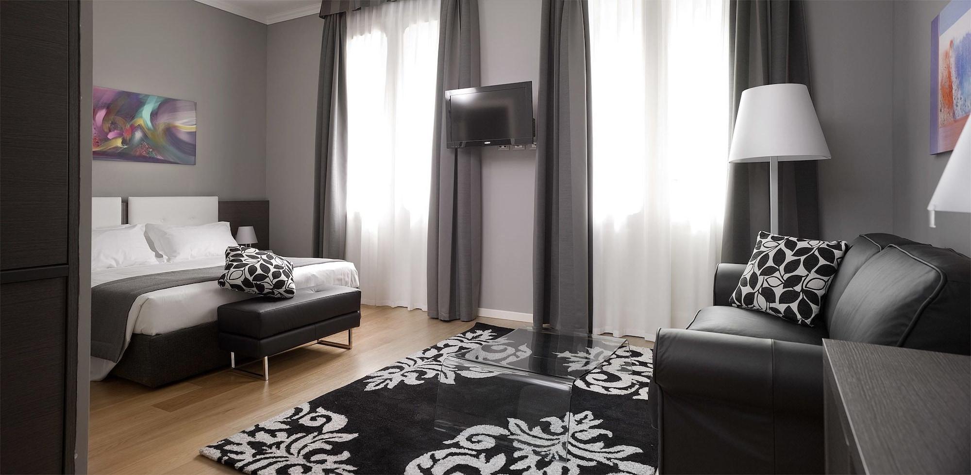 Palace Suite Trieste Esterno foto