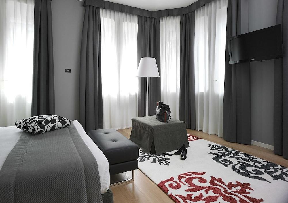 Palace Suite Trieste Esterno foto